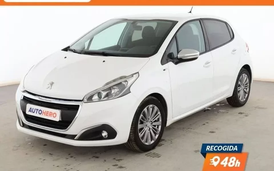 PEUGEOT 208 208 1.6BlueHDi Style 100
