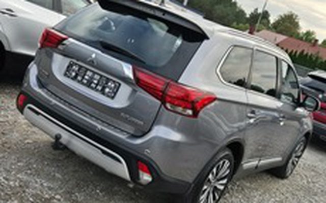 Mitsubishi Outlander III 2.0dm³ 150KM