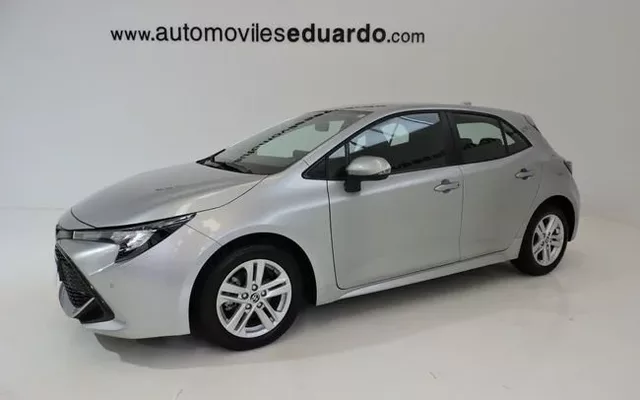 TOYOTA Corolla 1.8 Hybrid Dynamic