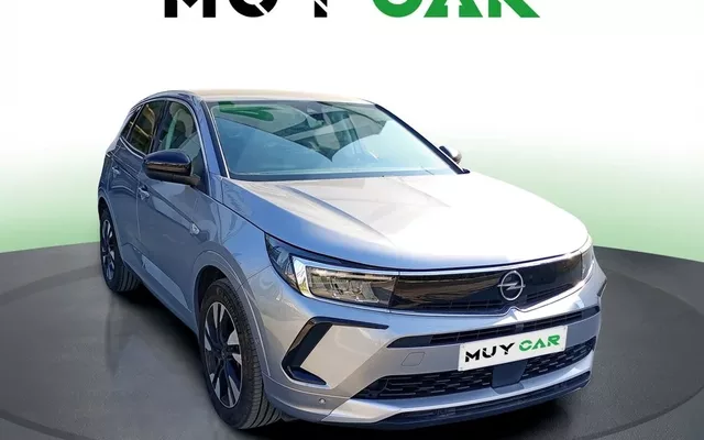 OPEL Grandland Grandland 1.2T S&S Design & Tech 130 - 17490€ en Girona