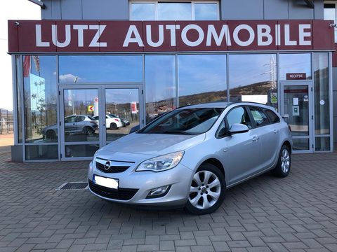 Opel Astra 2012