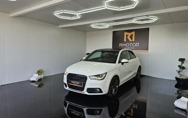 Audi A1 1.6 TDI S line edition m. S line Sport Pack