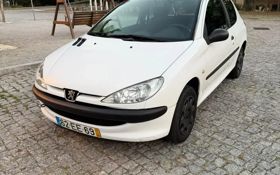 Peugeot 206
