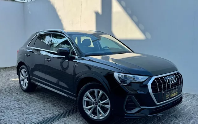 Audi Q3 45 TFSIe S tronic S line