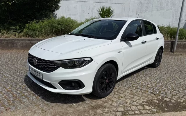 Fiat Tipo 1.3 M-Jet Lounge