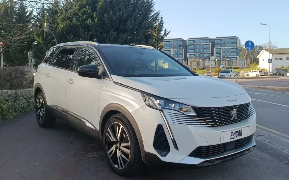 Peugeot 5008 1.2 PureTech GT EAT8