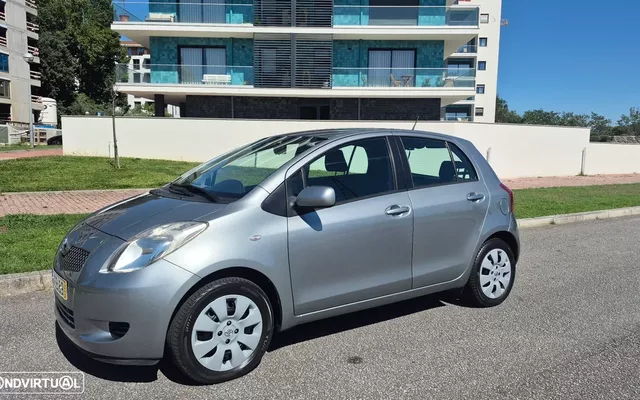 Toyota Yaris 1.0 VVT-i Sol+AC
