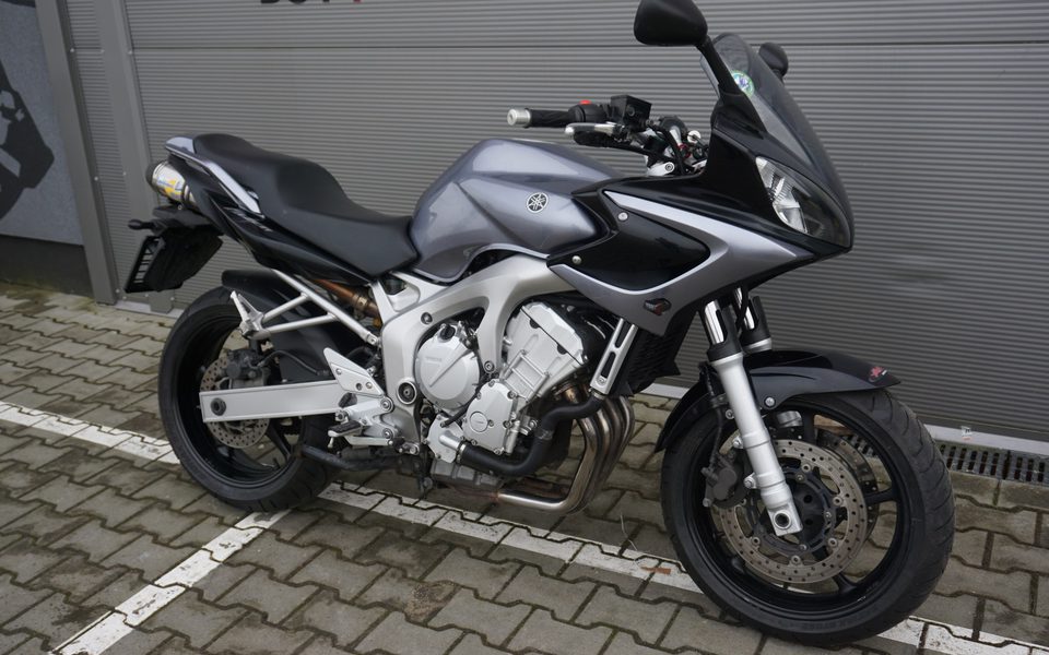 Yamaha FZ6 FAZER 600 S1 LEO VINCE