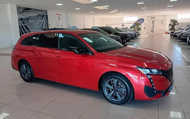 PEUGEOT 308 308 SW 1.2 PureTech S&S Style 130