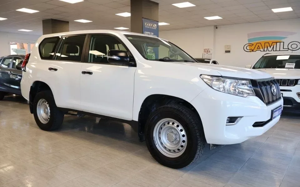 TOYOTA Land Cruiser Land Cruiser D-4D GX - 47500€ en Tarragona