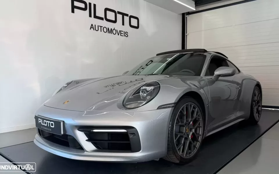 Porsche 911 (992) Carrera PDK