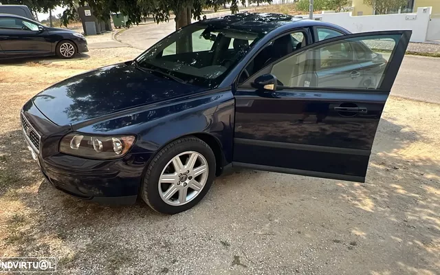 Volvo S40