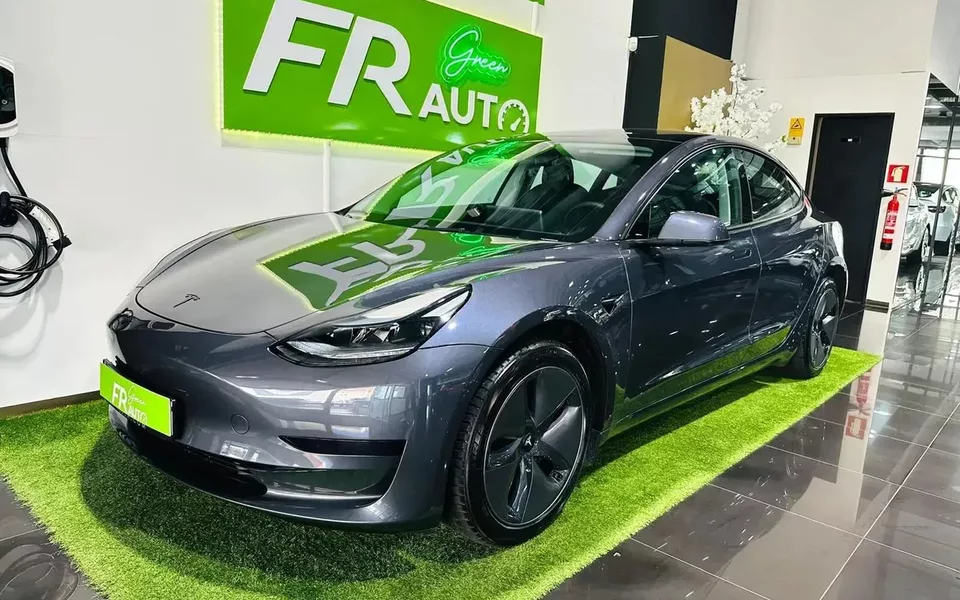 Tesla Model 3 Standard RWD Plus