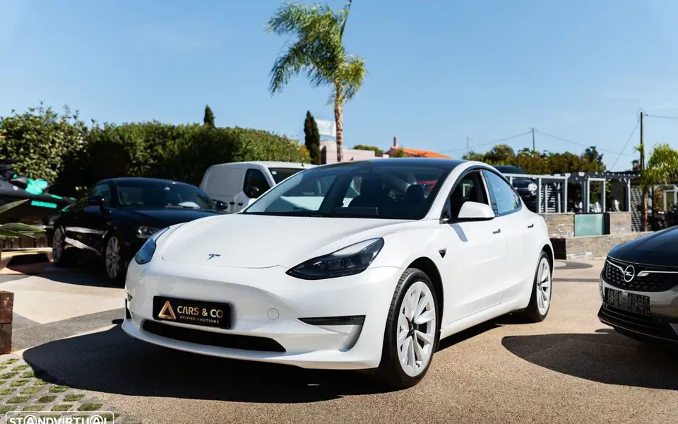 Tesla Model 3 Long-Range Dual Motor AWD
