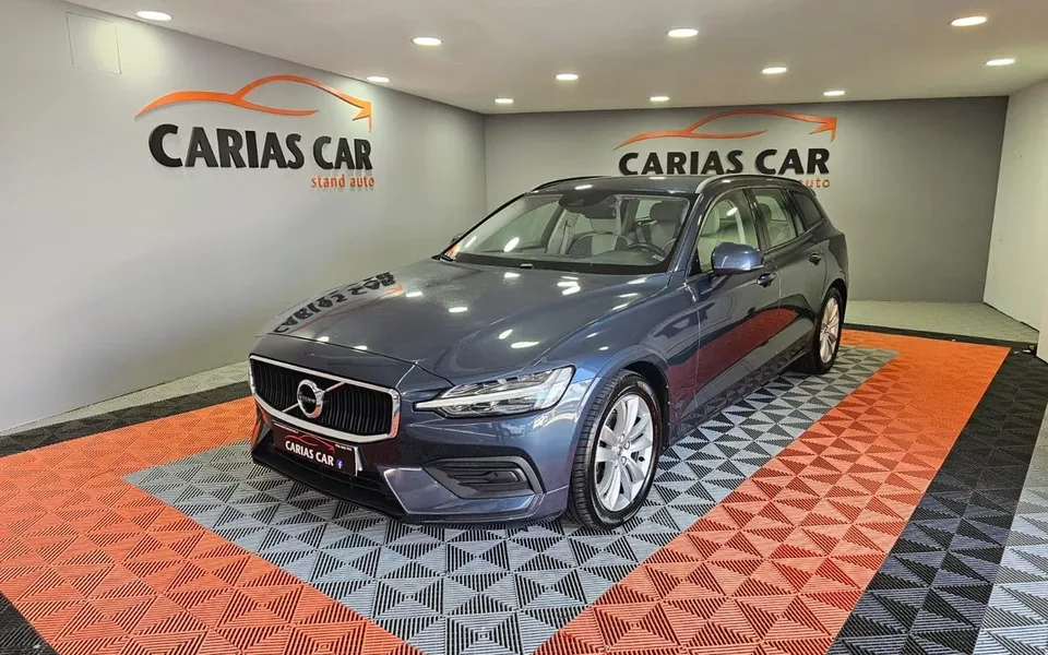 Volvo V60 2.0 D4 Momentum Geartronic