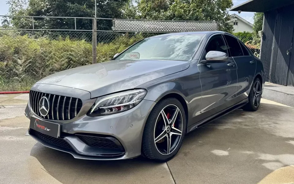 Mercedes-Benz C 200 d 9G-TRONIC AMG Line