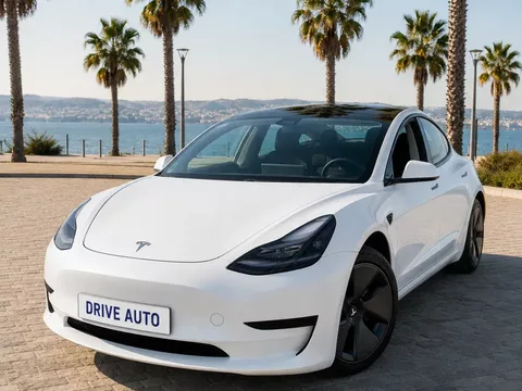 Tesla Model 3 Standard Range Plus RWD