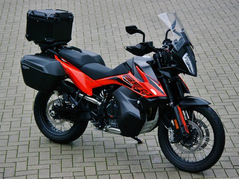 KTM 890 Adventure