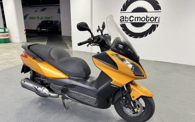 Kymco SUPER DINK 125 ABS