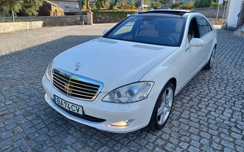 Mercedes-Benz S 320