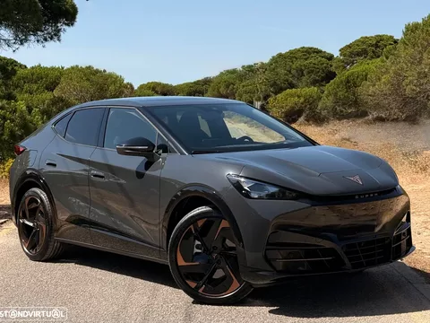 Cupra Tavascan 77 kWh Adrenaline