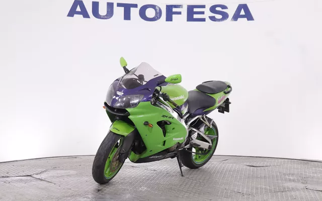 Kawasaki Ninja ZX-9R NINJA ZX-9R 143CV