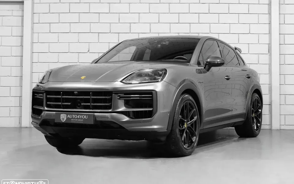 Porsche Cayenne Coupé Turbo E-Hybrid Pacote GT