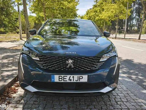 Peugeot 3008 1.6 Hybrid Allure Pack e-EAT8