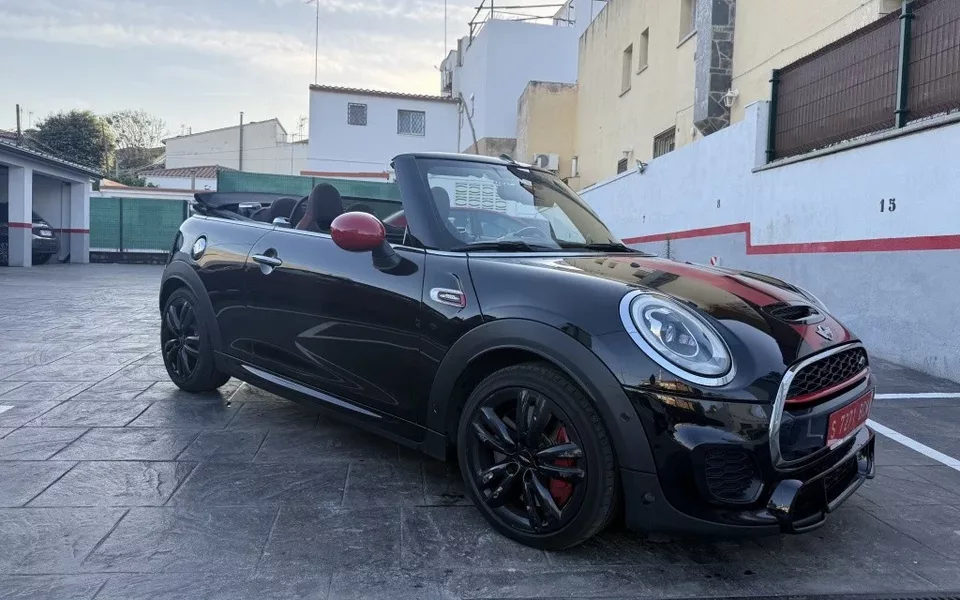 MINI Mini Mini Cabrio John Cooper Works Aut.