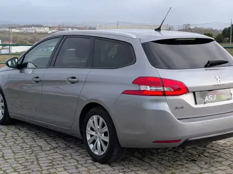 Peugeot 308 SW 2019 1.5 BlueHDi Style