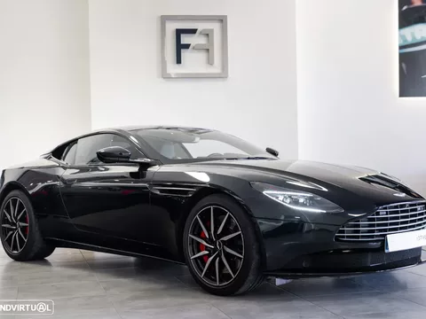 Aston Martin DB11 Coupé V8 Auto