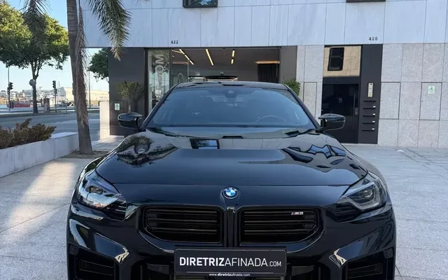 BMW M2 Auto