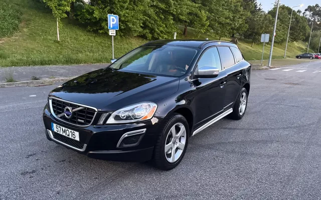 Volvo XC 60 2.0 D4 Momentum 139g Start/Stop