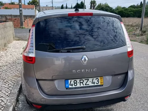 Renault Grand Scénic Energy dCi 110 S&S Dynamique