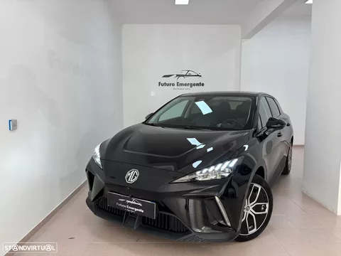 MG MG4 64 kWh Luxury