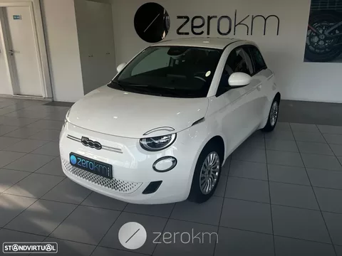 Fiat 500e 3 + 1 42 kWh