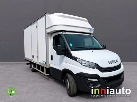 IVECO Daily Furgón 3.0TD 145cv
