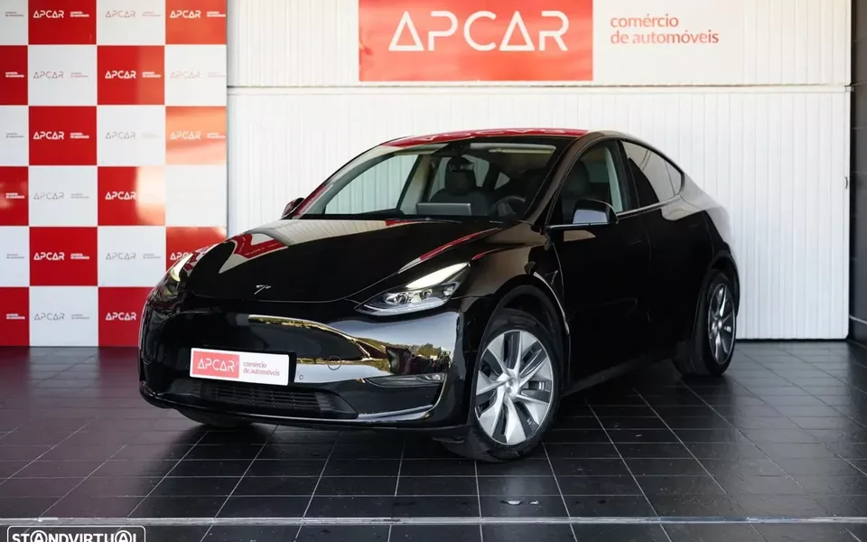 Tesla Model Y Long Range Dual Motor AWD