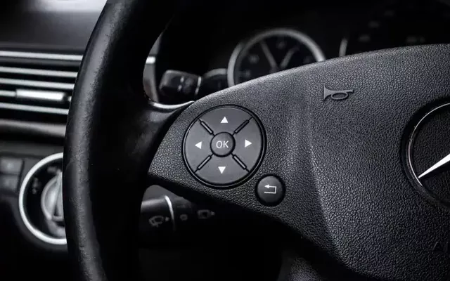 Mercedes-Benz E 220 2010 Bluetec 9g Tronic