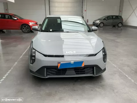 Kia EV4 81.4 kWh Tech