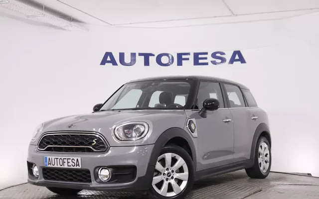 Mini Cooper Countryman 1.5 ALL4 COOPER SE AUTO 224CV 5P # NAVY, PARKTRONIC, CERTIFICADO BATERIA AL 94 %