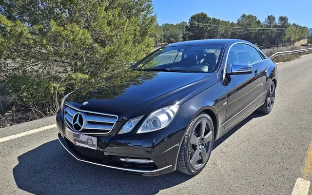 MERCEDES-BENZ Clase E E Coupé 250CDI 7G Plus (4.75)
