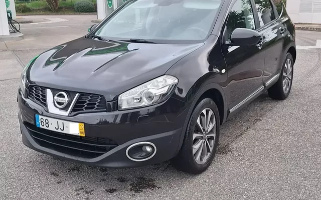 Nissan Qashqai +2 2.0 dCi Tekna Premium 18