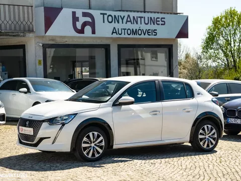 Peugeot e-208 50 kWh Active