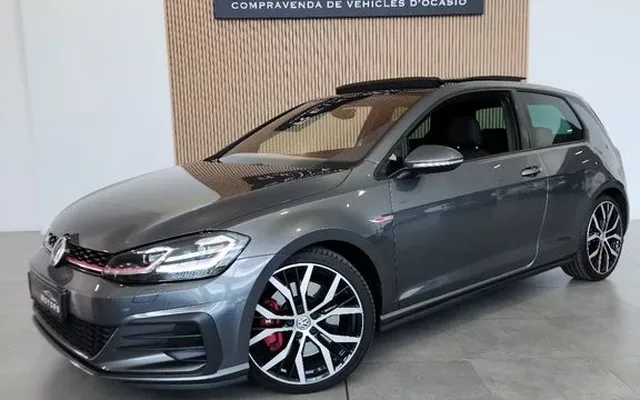 VOLKSWAGEN Golf Golf 2.0 TSI GTI Performance 180kW