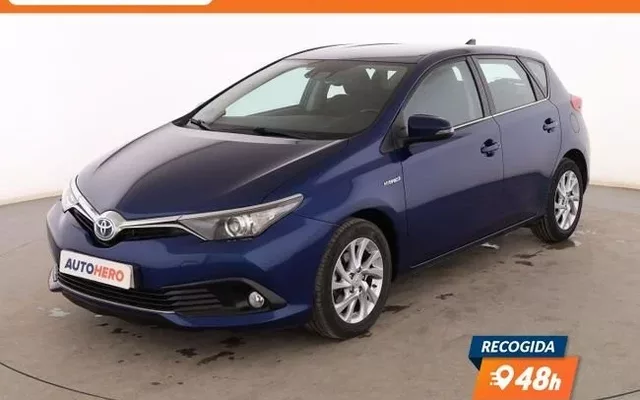 TOYOTA Auris Auris hybrid 140H Advance