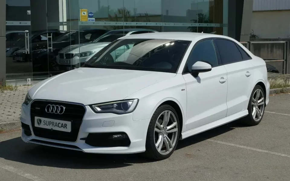 Audi A3 Limousine 1.6 TDI S-line S tronic