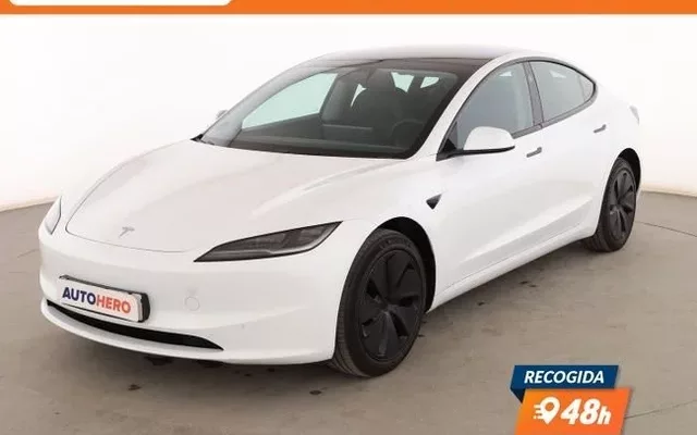 TESLA Model 3 Standard Range