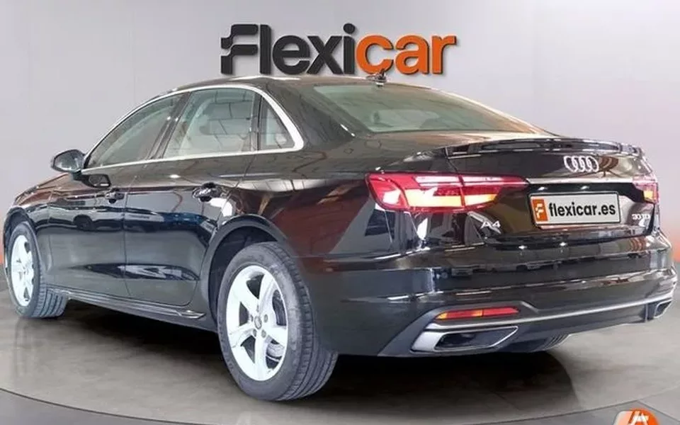 AUDI A4 Advanced 30 TDI 100kW (136CV) S tronic