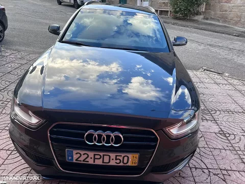 Audi A4 Avant 2.0 TDI Business Line Sport